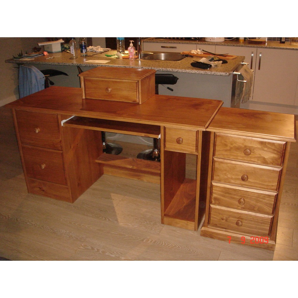 Woodpia Custom Desk(1)