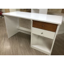 Custom Desk(W9)