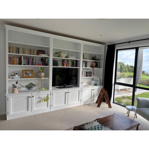 Custom Wall Unit(W7)